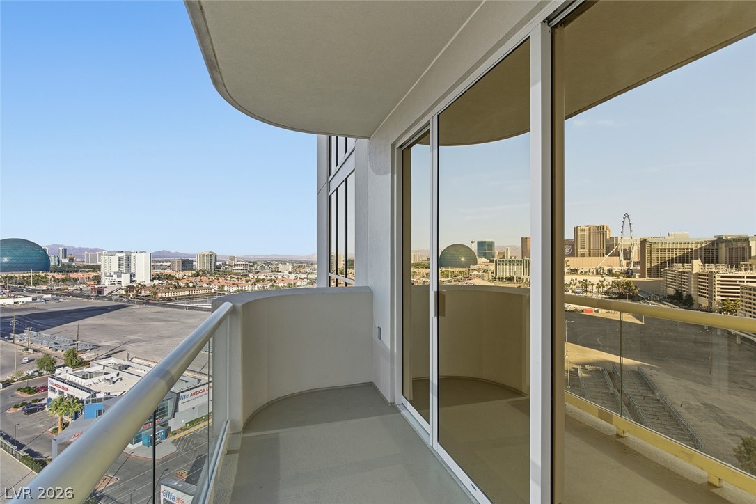 125 East Harmon Avenue 1521 Property Photo 47