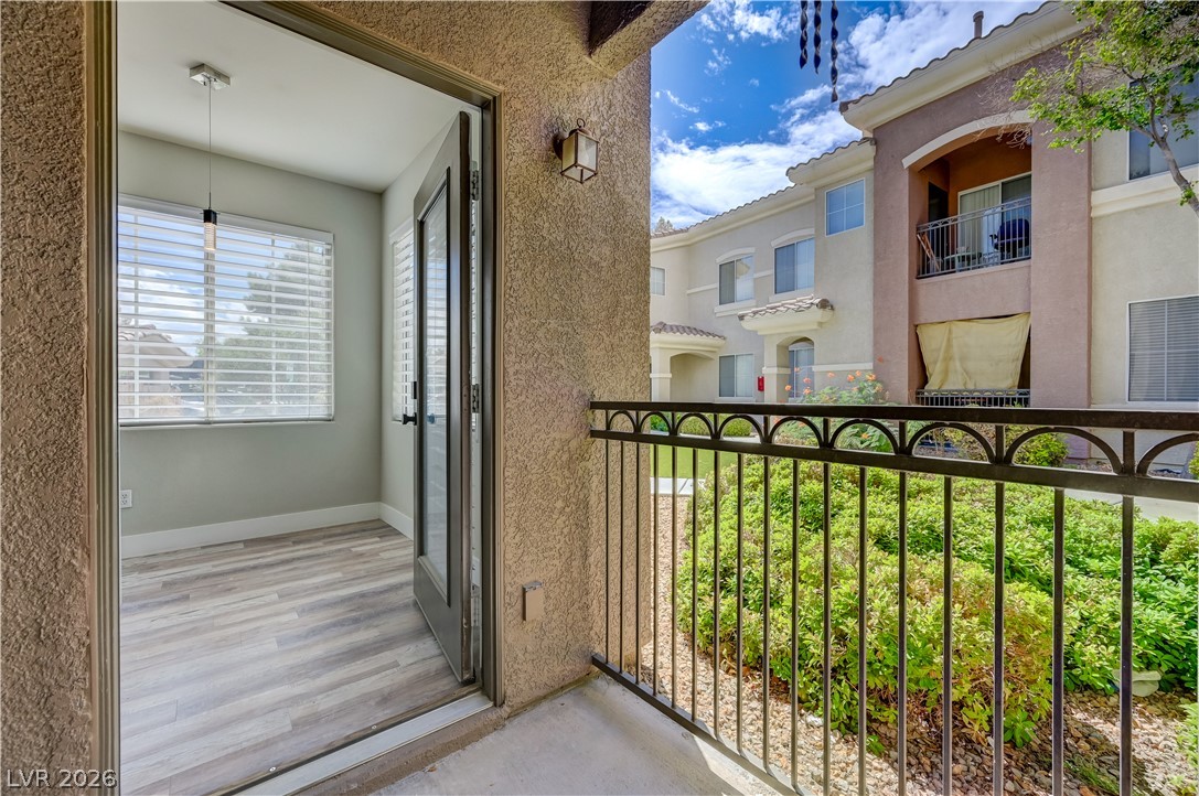 9050 West Warm Springs Road 1091 Property Photo 22