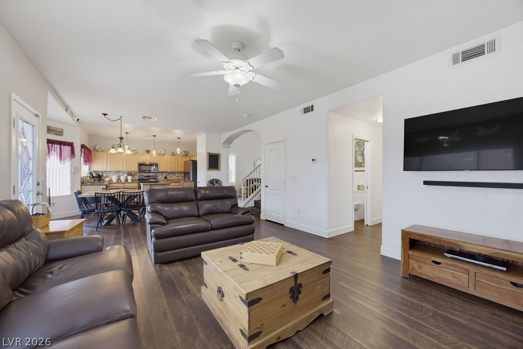 6117 Copper Crest Drive Property Photo 6