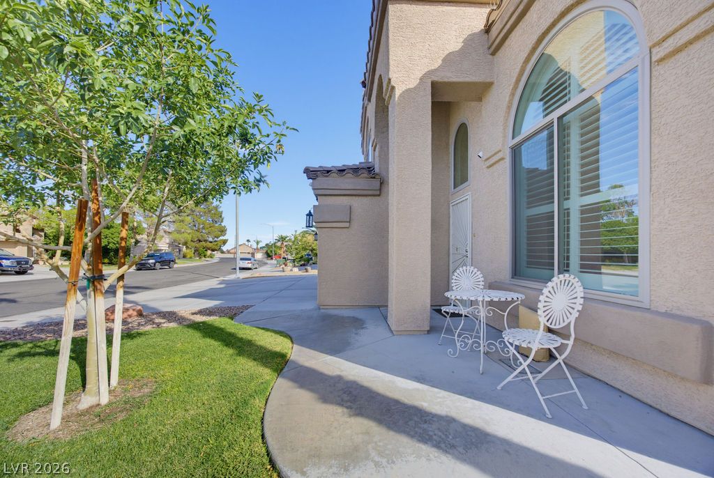 6117 Copper Crest Drive Property Photo 14