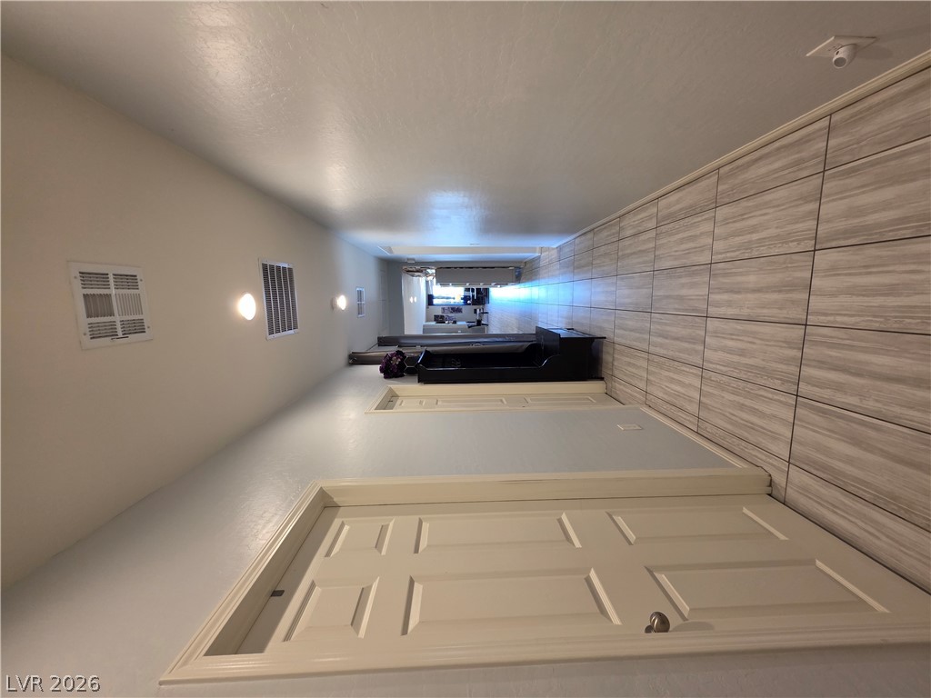 1518 Morning Bell Avenue Property Photo 4