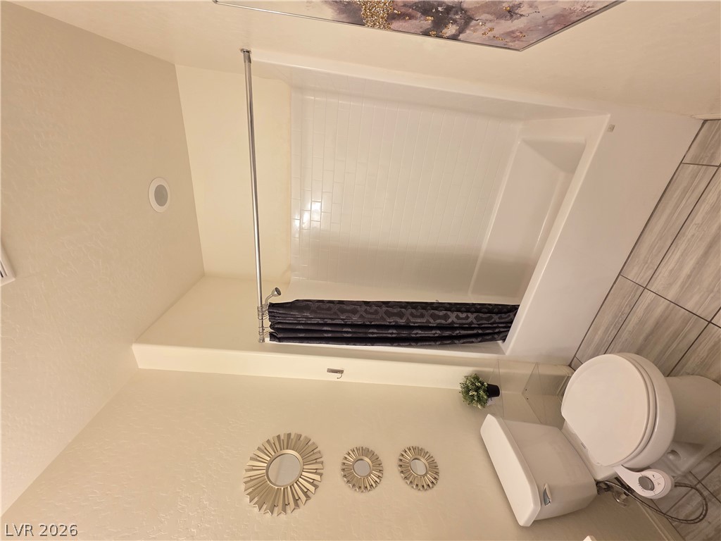 1518 Morning Bell Avenue Property Photo 8