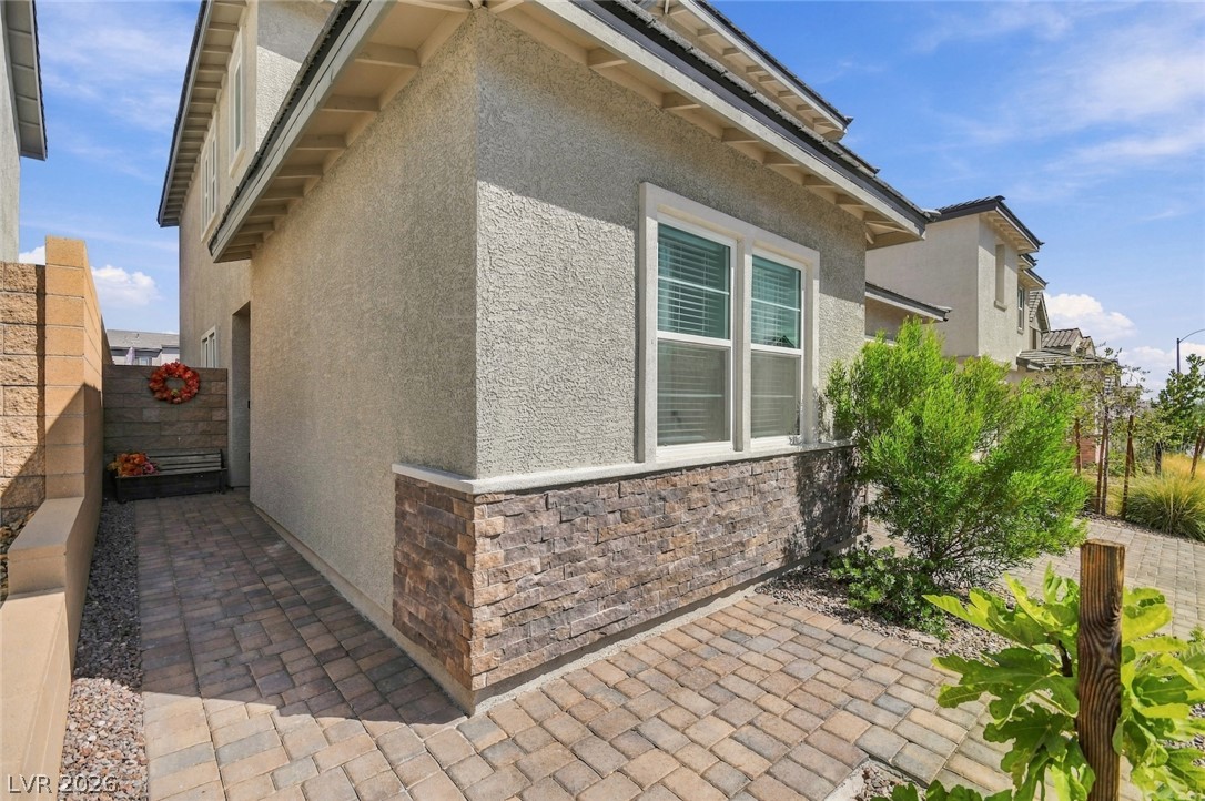 10404 Vista Argento Avenue Property Photo 4