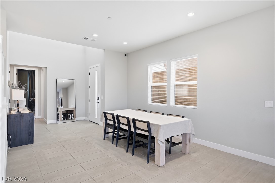 10404 Vista Argento Avenue Property Photo 9