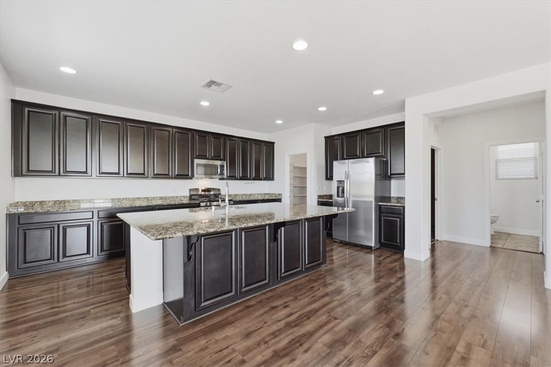 11295 Tuckermuck Bay Court Property Photo 8