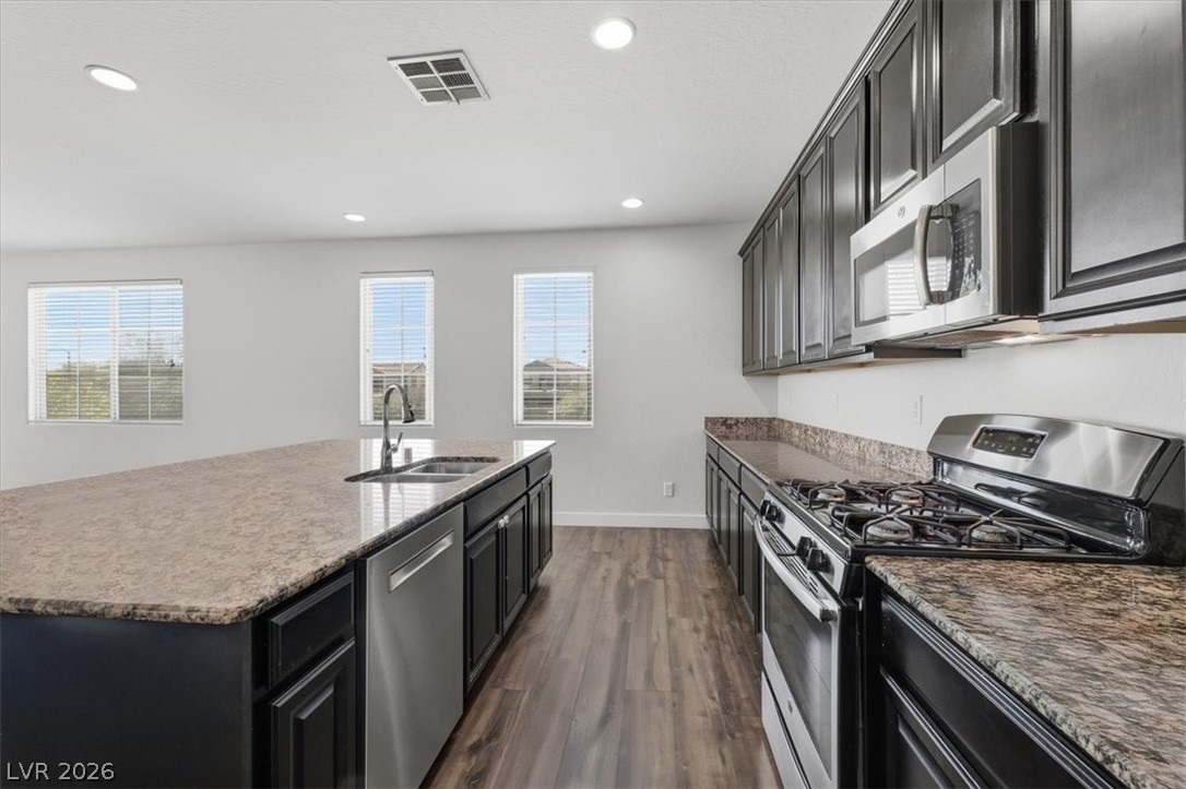 11295 Tuckermuck Bay Court Property Photo 9