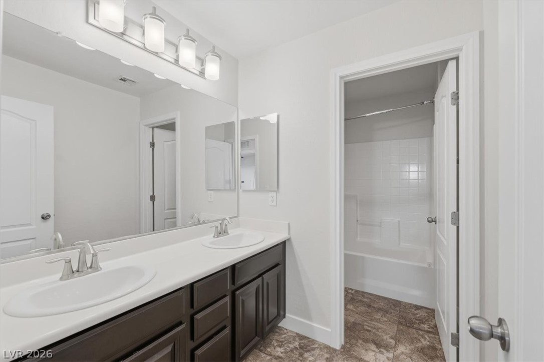 11295 Tuckermuck Bay Court Property Photo 19