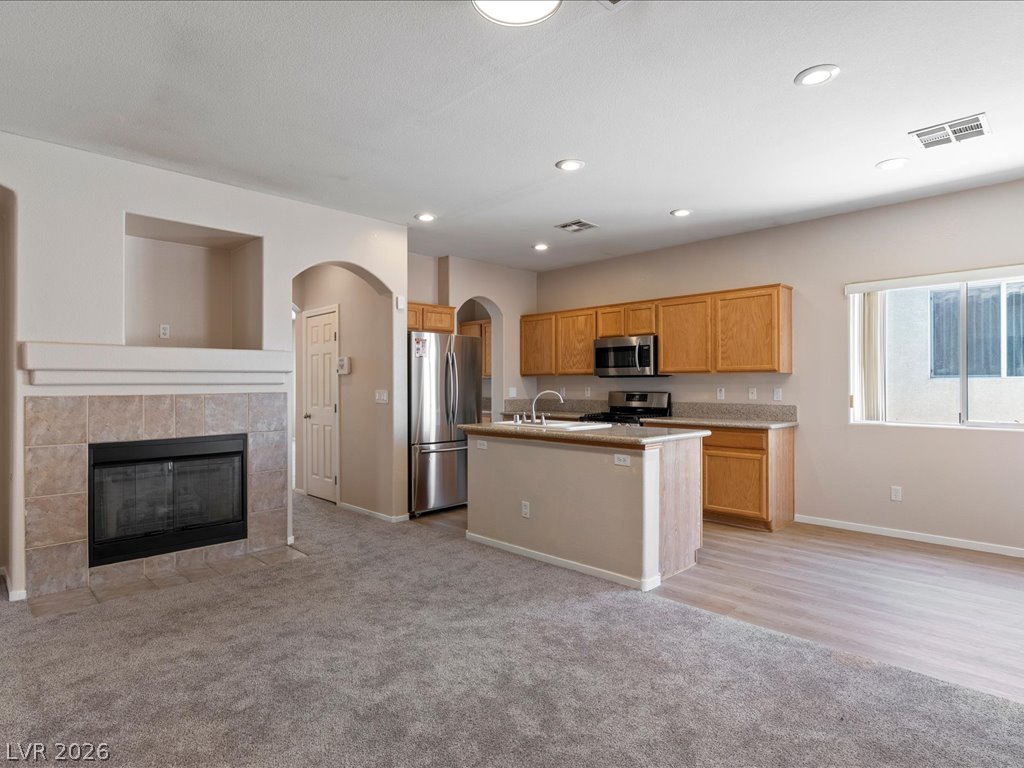 1732 Mizzenmast Avenue Property Photo 6