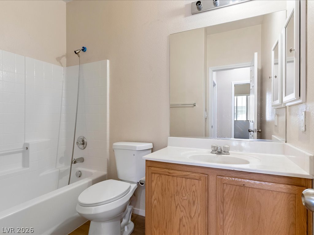 1732 Mizzenmast Avenue Property Photo 13