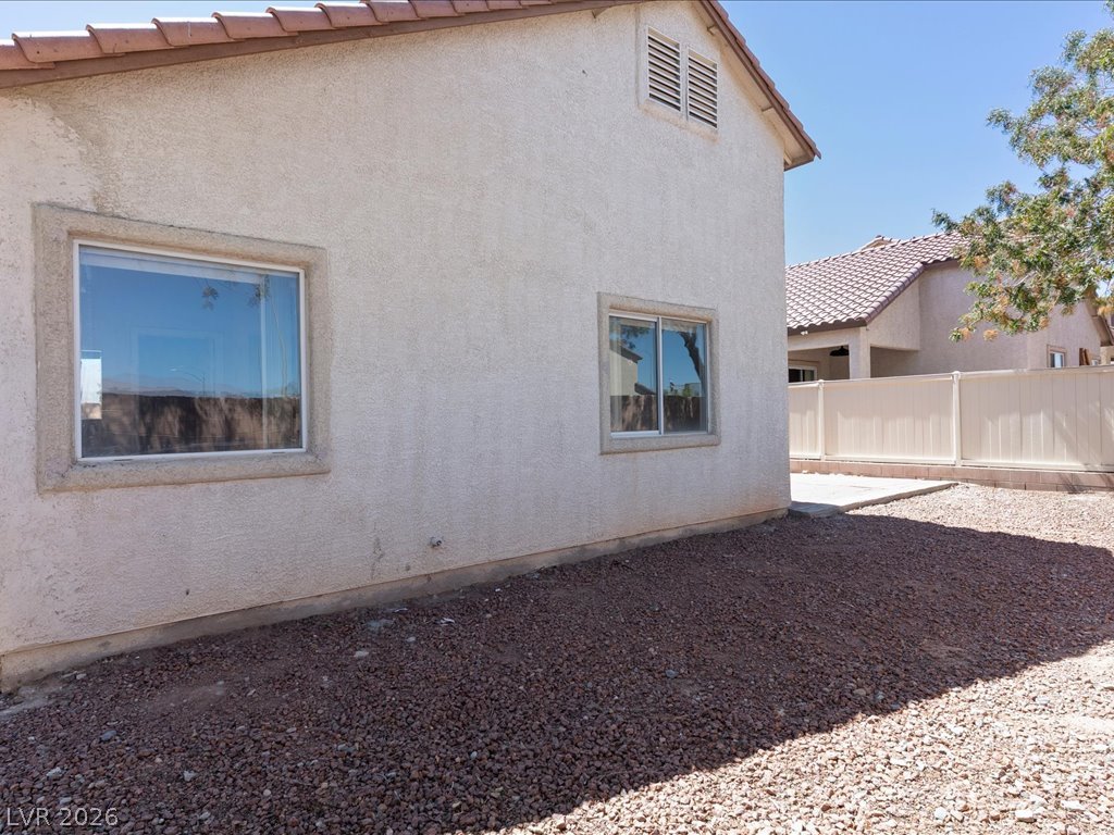 1732 Mizzenmast Avenue Property Photo 27