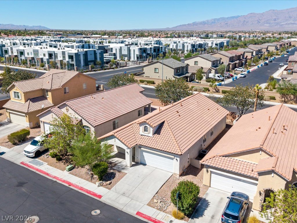 1732 Mizzenmast Avenue Property Photo 29