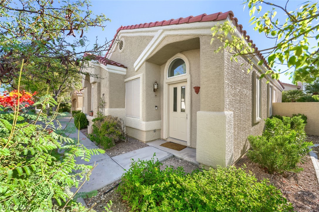 1620 Shadow Dancer Street Property Photo 4