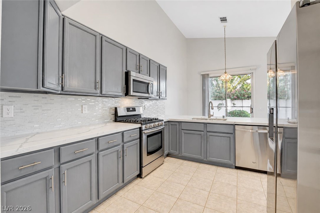 1620 Shadow Dancer Street Property Photo 12