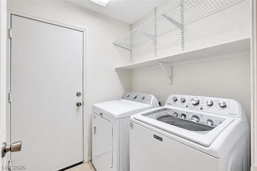 1620 Shadow Dancer Street Property Photo 27
