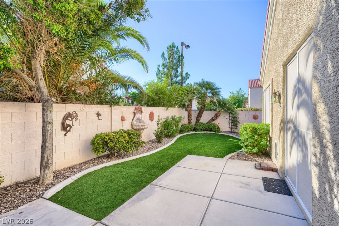 1620 Shadow Dancer Street Property Photo 29