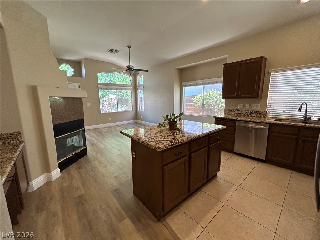 10404 Horseback Ridge Avenue Property Photo 5