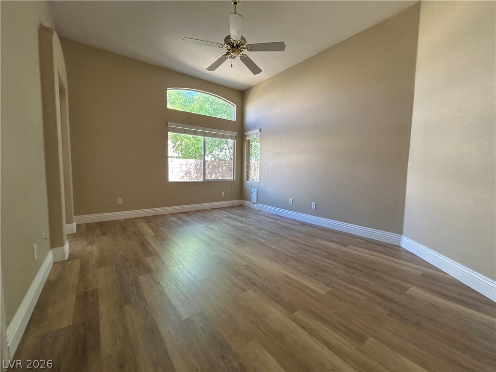 10404 Horseback Ridge Avenue Property Photo 17