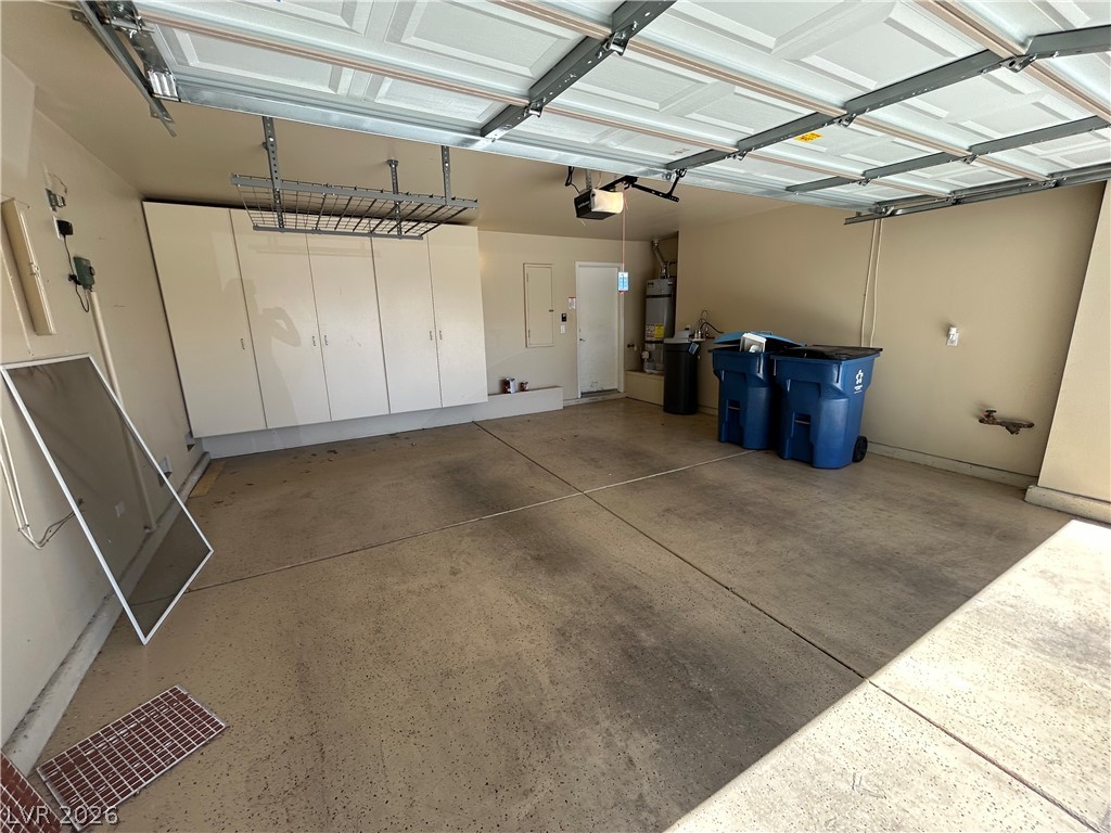 10404 Horseback Ridge Avenue Property Photo 25