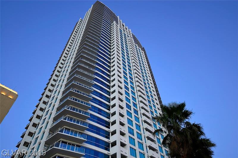 2700 Las Vegas Boulevard 811 Property Photo 1