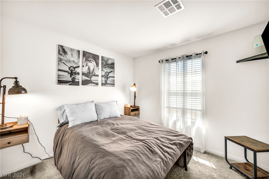2594 Canary Yellow Court Property Photo 19