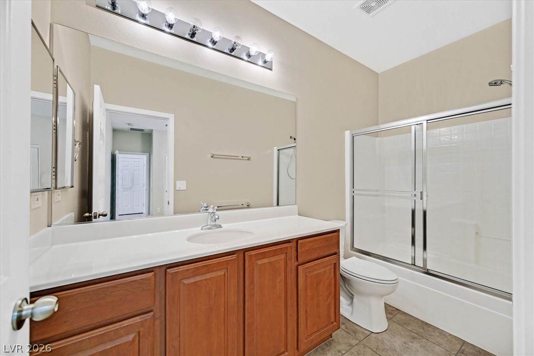 2440 Daks Loden Court Property Photo 15