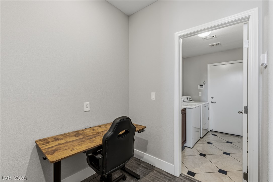 11489 Belmont Lake Drive 102 Property Photo 25