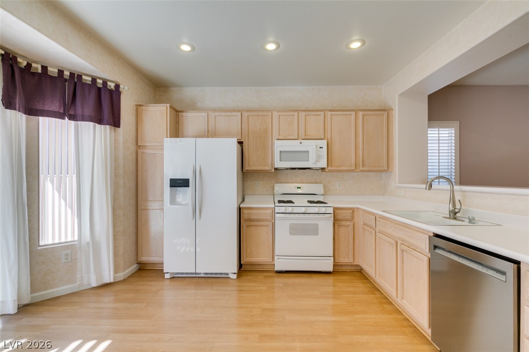 1821 Mountain Ranch Avenue Property Photo 8