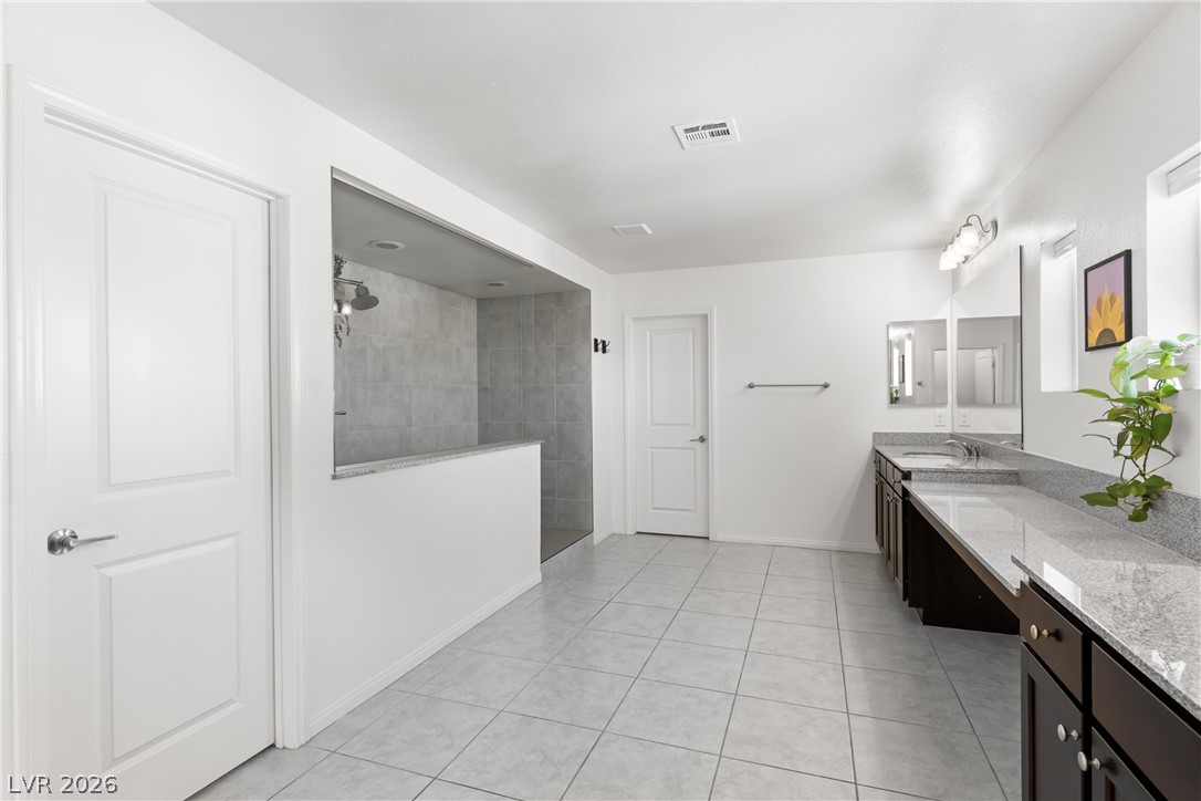 4558 Eagle Nest Peak Street Property Photo 24