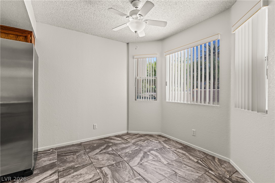 409 Mesa Boulevard 102 Property Photo 5
