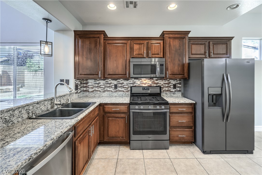 10731 Drake Ridge Avenue Property Photo 13