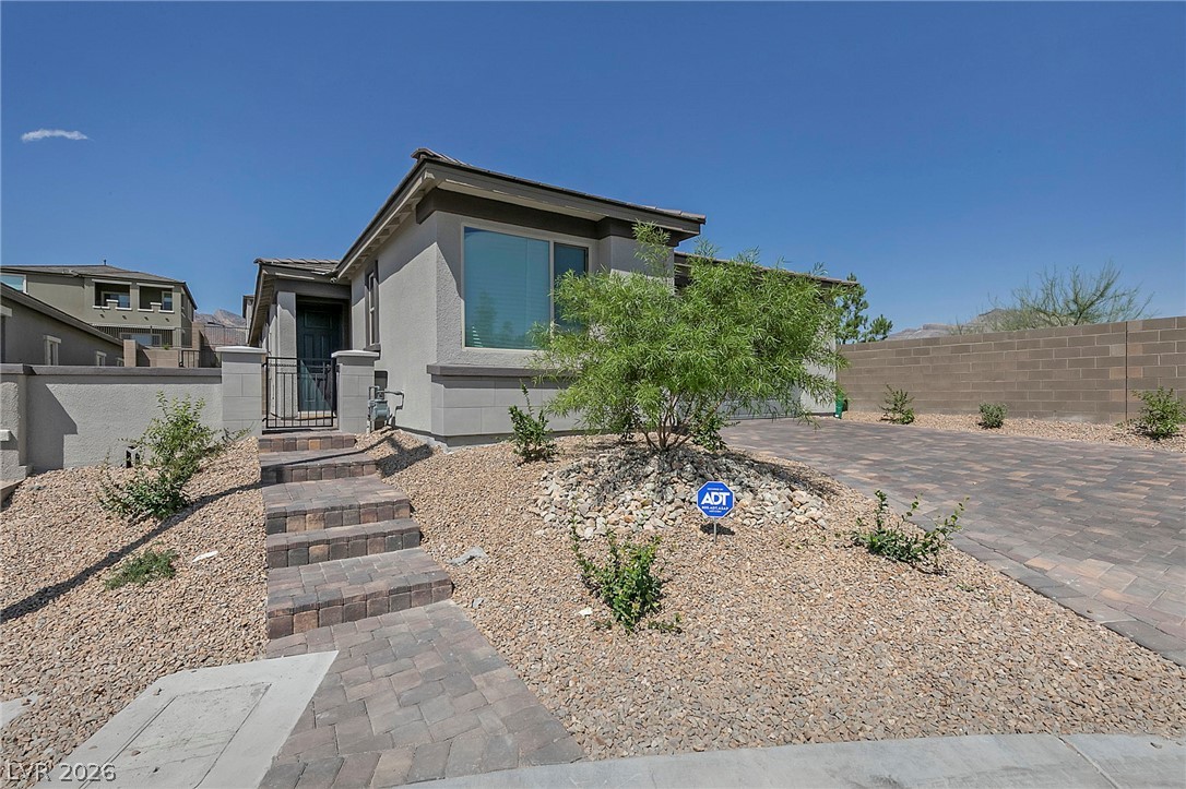325 Black Turnstone Court Property Photo 3