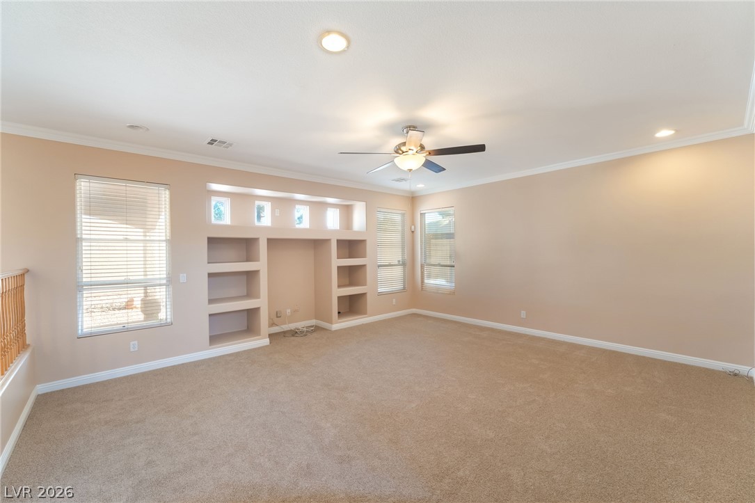 884 Sweeping Vine Avenue Property Photo 9