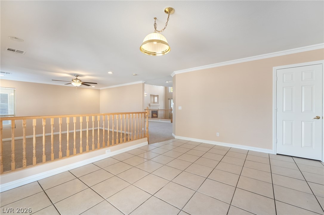884 Sweeping Vine Avenue Property Photo 12