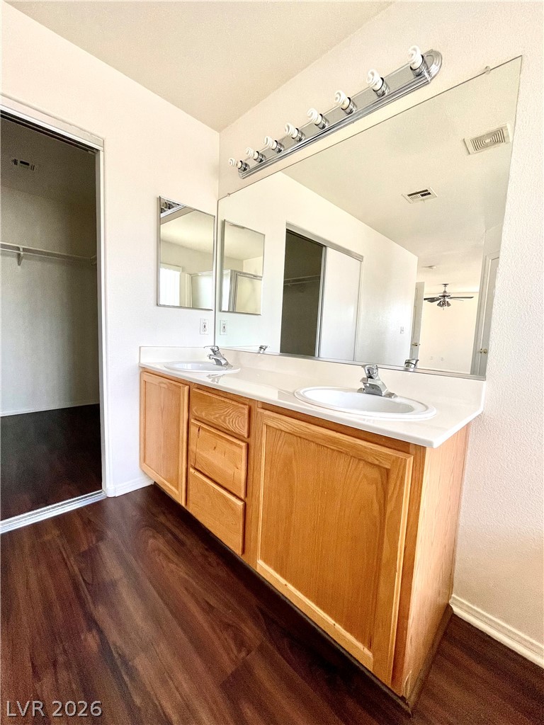 9572 Meridian Park Avenue Property Photo 13
