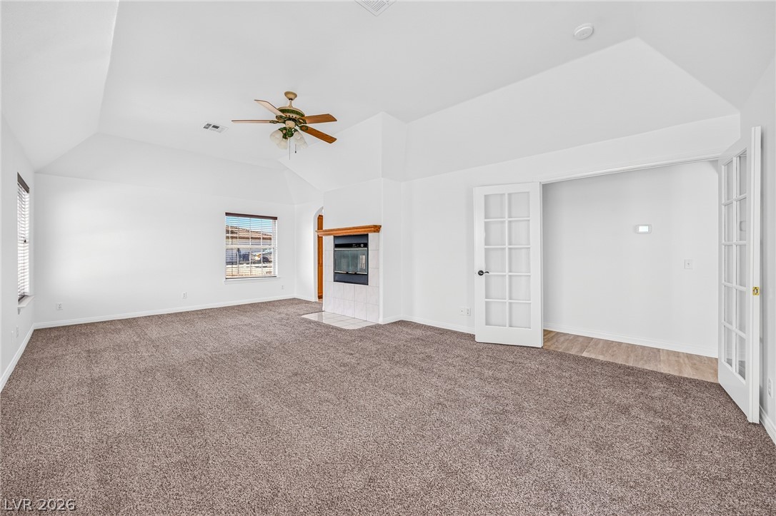 1371 East Elderberry Street Property Photo 10