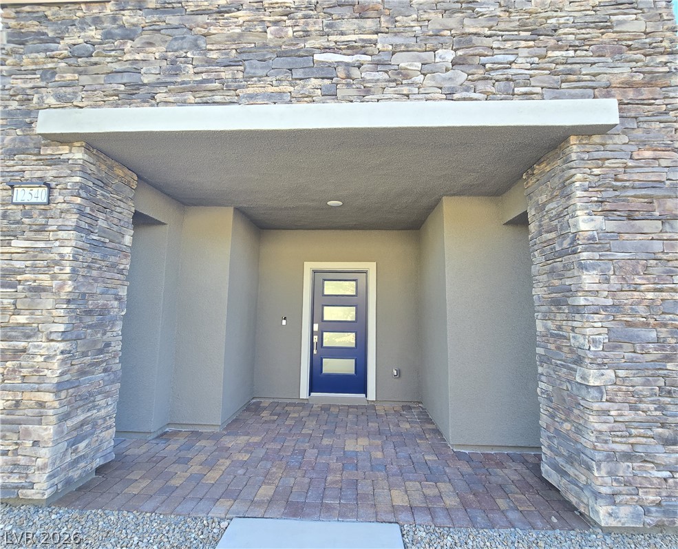 12540 Alpine Creek Place Property Photo 6