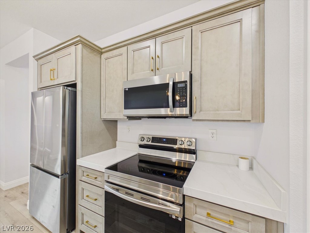 6680 South Raintree Court Property Photo 20