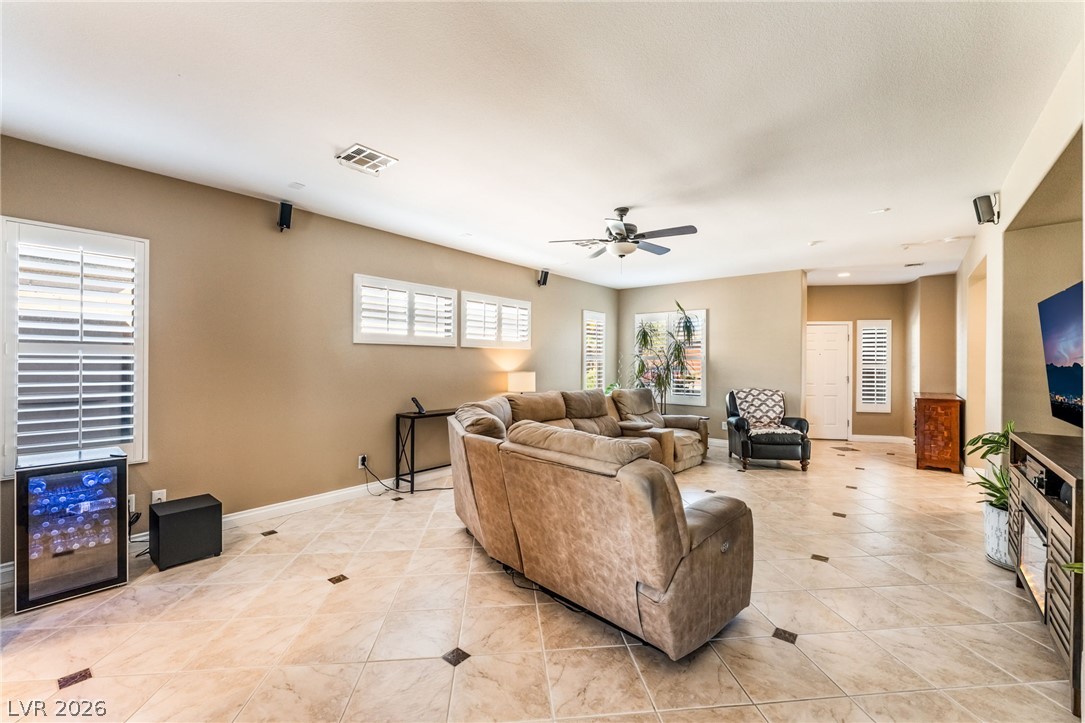 7213 Gran Paradiso Drive Property Photo 12