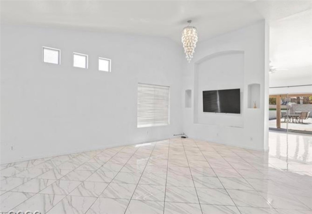 5141 Eldora Ave Property Photo 4