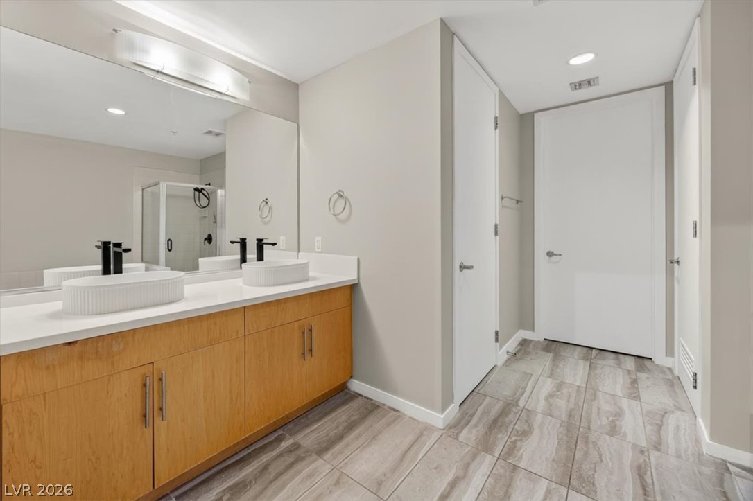 353 East Bonneville Avenue 555 Property Photo 19