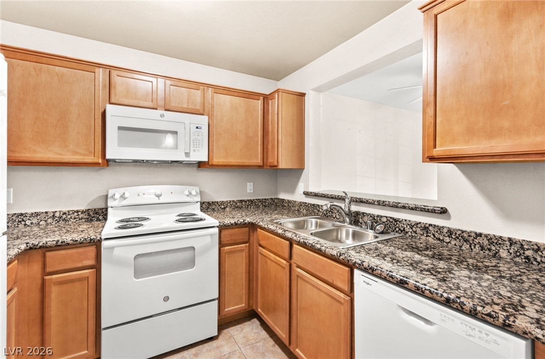 7720 Secret Shore Drive 202 Property Photo 12