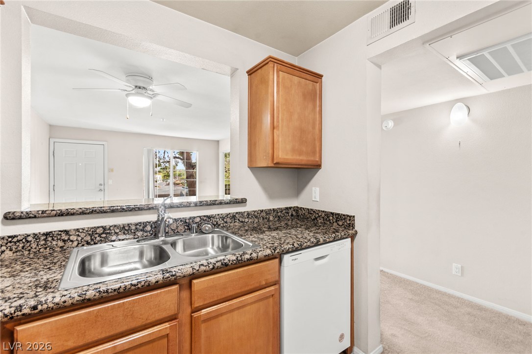 7720 Secret Shore Drive 202 Property Photo 14