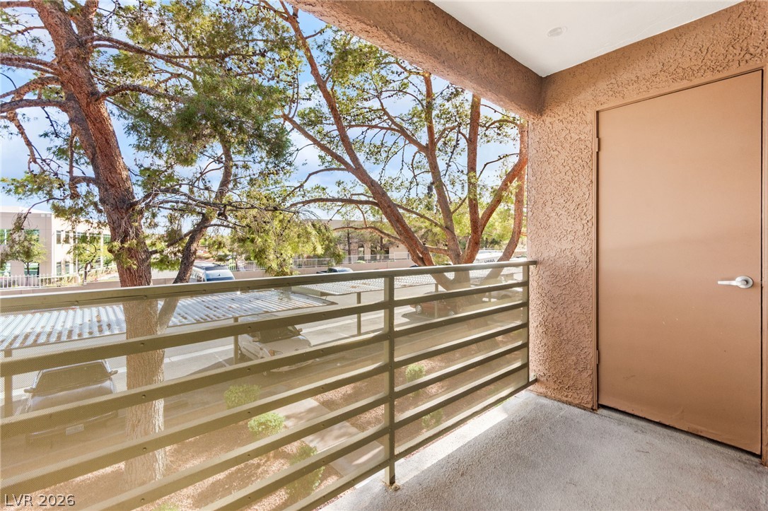 7720 Secret Shore Drive 202 Property Photo 23