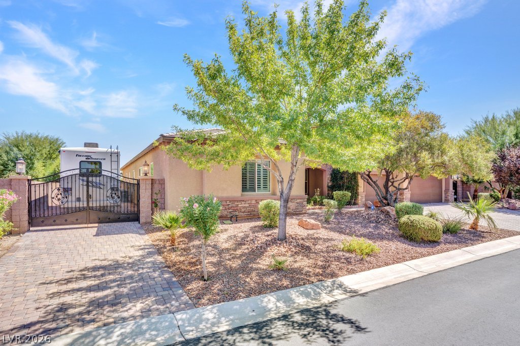 4260 Helena Cove Court Property Photo 7