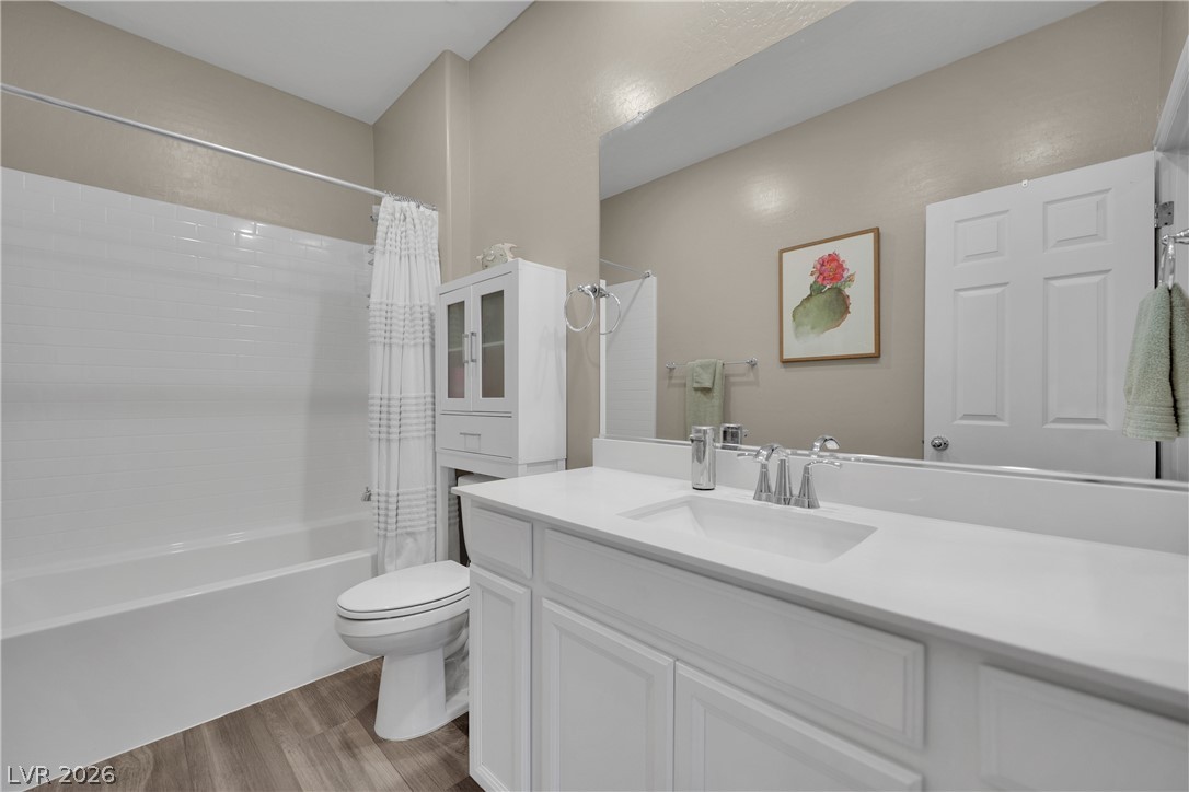 10807 Searchers Avenue Property Photo 24
