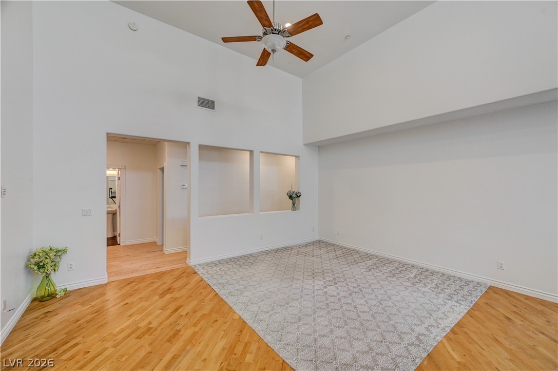 1133 Denman Valley Street Property Photo 8