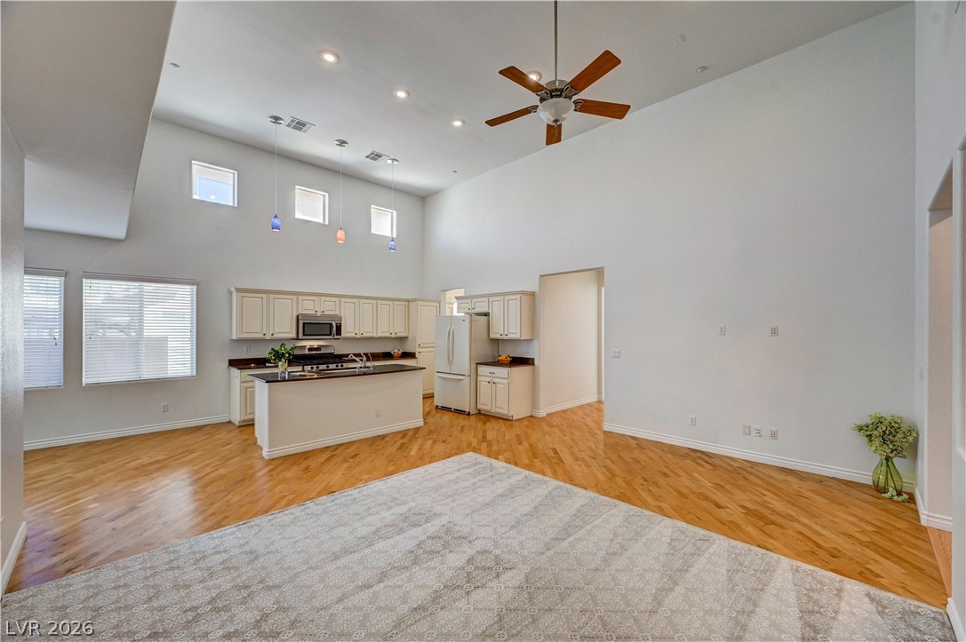 1133 Denman Valley Street Property Photo 10