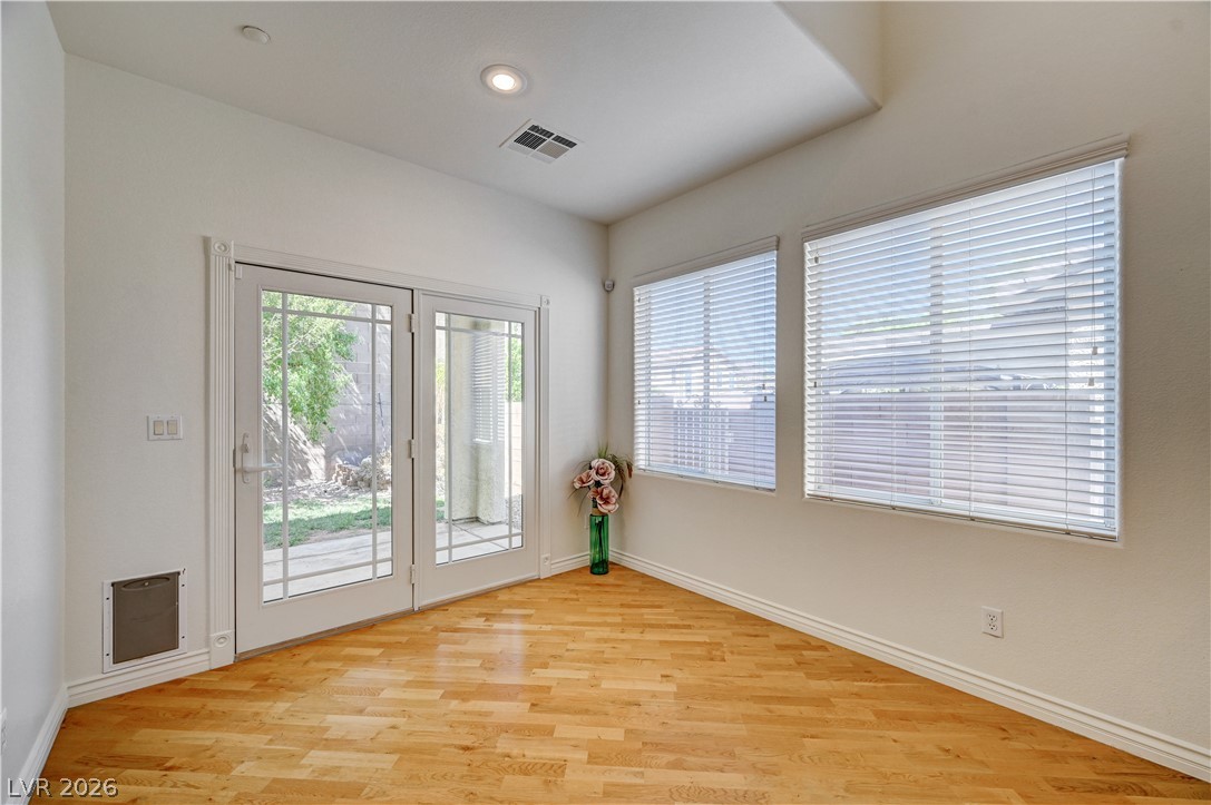 1133 Denman Valley Street Property Photo 20