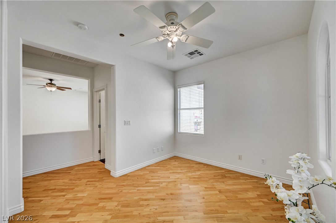 1133 Denman Valley Street Property Photo 46