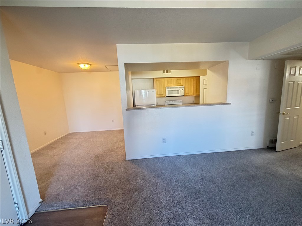 6955 North Durango Drive 2034 Property Photo 3